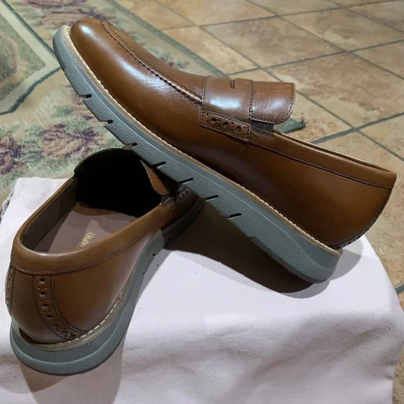 Johnston & Murphy Collection Vaughn Penny Loafer Johnston & Murphy Vaughn Penny Loafer In Black - 50% Off  main image 2